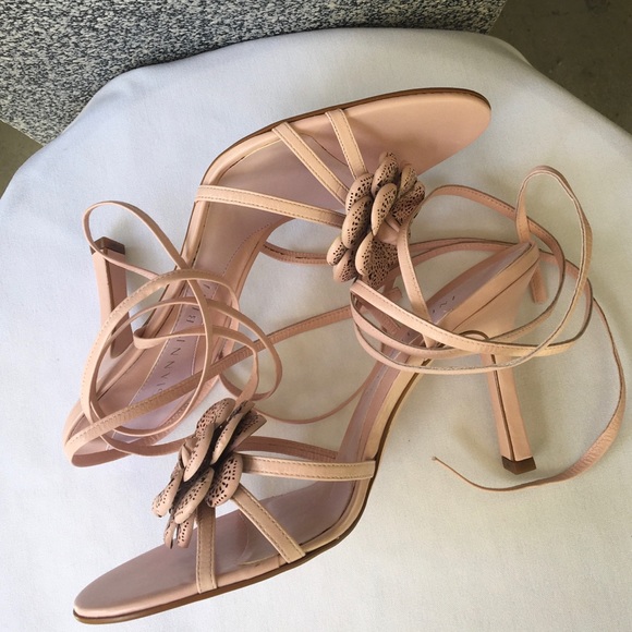 Gianni Bini Shoes - Women’s Gianni Bink Pink Petal Sandal